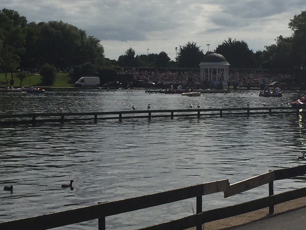 Great afternoon at Stanley Park with <a href="/Mj26x/">Mj</a> Delicious treats &amp; great service as well from @BlackpoolParks 😋😜😋