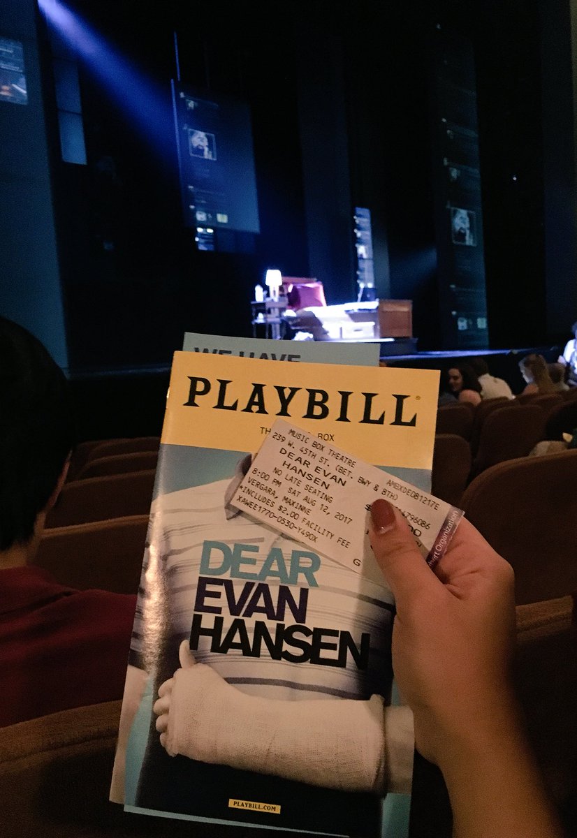 byallysonrae's tweet photo. Will be raving about this show for forever - @HeyMichaelLeeB as Evan was powerful. #teamunderstudy
also hi, @BenSPLATT 👋🏼 #youwillbefound https://t.co/f3P0gvKWMq