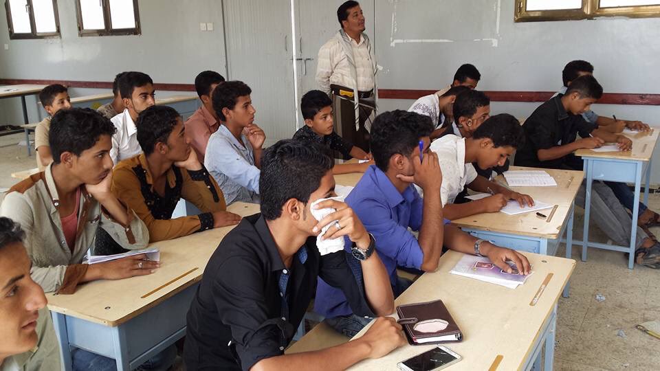 NajTV's tweet photo. #Yafea ppl continue building schools, repairing houses & asphalting roads in #Yafa villages without any assistance from #Yeman government ! https://t.co/saJ3H8P4Ac