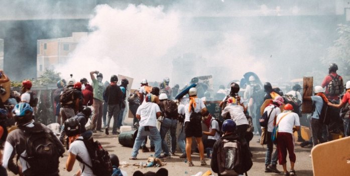 CryptoReserves's tweet image. Venezuela Crisis and How Bitcoin Could Be The Solution #Cryptocurrencynewsdaily
cryptocurrencynewsdaily.weebly.com/news/venezuela…
#Bitconnect #Bitcoin #Blockchain