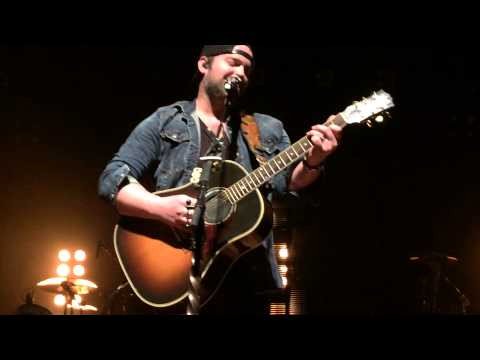 BstCountryRadio's tweet photo. Love's never come my way,
I've never been this far
But you took these two left feet
And waltzed away with my heart
@leebrice #RSMN https://t.co/8S4UOSe7UL
