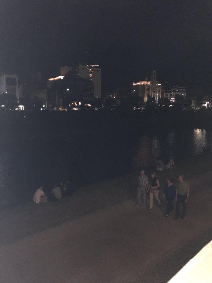 伊波幸乃 京都の夜 今日はたくさん泣いた 浄化する日なのかもね 目が腫れてる また 成長したい 京都 先斗町 伊波幸乃 夜の景色