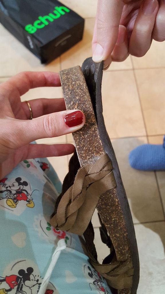 Jemmarentonrose's tweet photo. @schuhHELP Please find photos below of your awful quality shoes #hadthem2monthsandcounting https://t.co/Wp3uPSnZwX