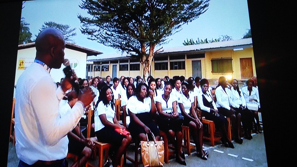 Bonne réussite du programme émancipation 2017 resofime,  83 jeunes filles mères  formees aux metiers de l'entreprenariat