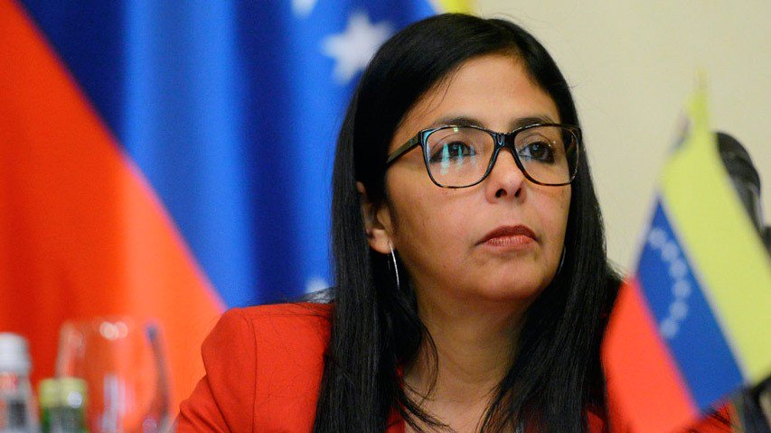 Presidenta de la ANC rechazó silencio de sector de la oposición ante amenaza militar de EEUU unionradio.net/presidenta-la-…