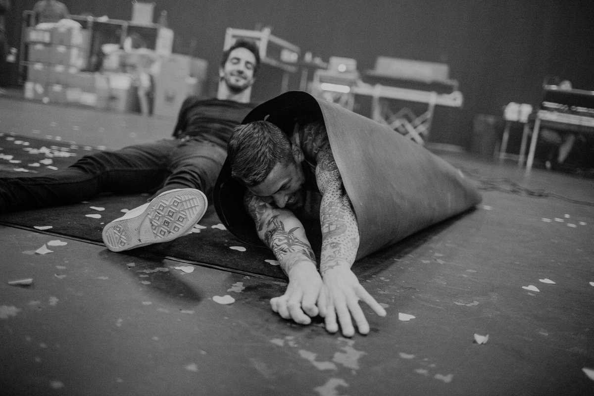 AllTimeLow's tweet photo. That's a wrap! https://t.co/NDHRXU6pAh