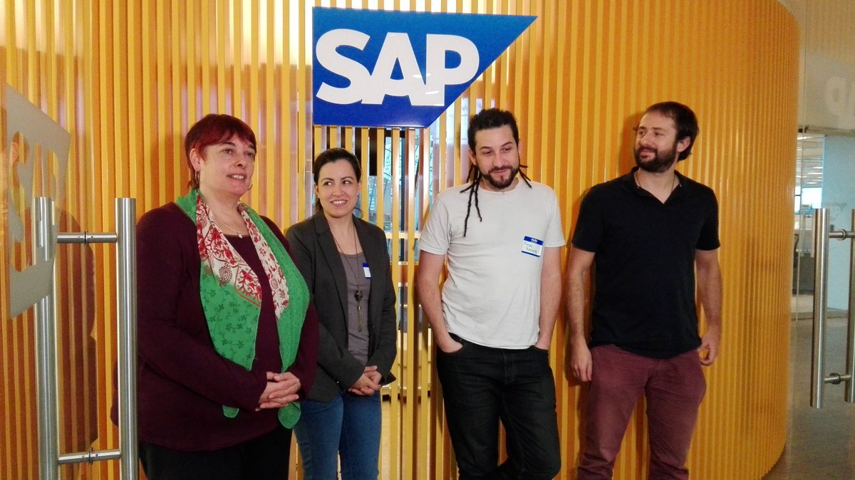 Carogowland's tweet photo. @OKComIT @puerta_18 @desdewingu #libertate  partners  #localsocialsabbatical in Buenos Aires. You all inspired us! @sap4good @PYXERAGlobal https://t.co/ce77FIb6pL