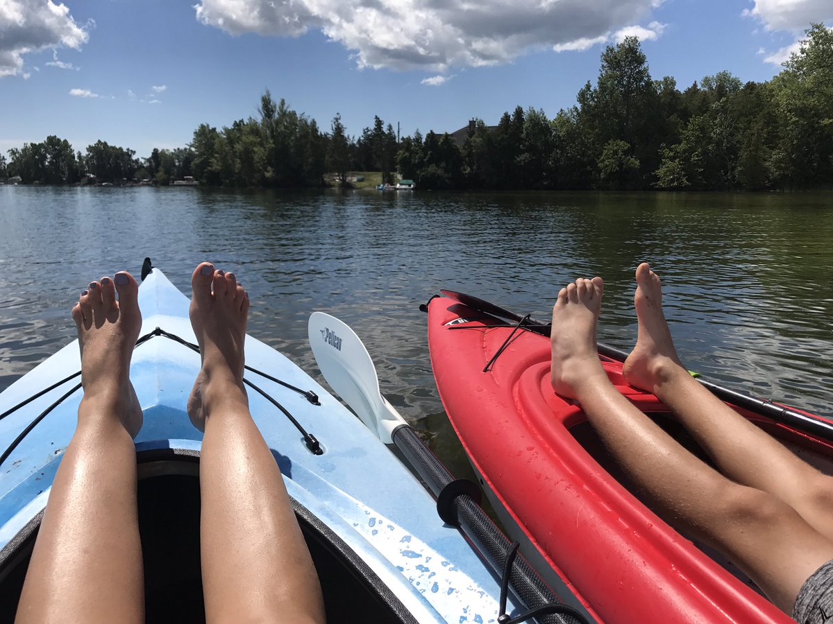 countykid36's tweet photo. Catching some rays out on the lake #roblinlake https://t.co/Rne2nw7mTm