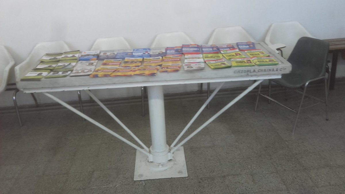 tromen_p's tweet photo. ¿Les conté que fiscalizo en la facultad de medicina? Pusieron los votos donde van los muertos https://t.co/Q7K66pghn3