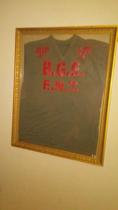 DeeMulaMwuahhhh's tweet photo. Slpy First BGE shirt I sware I Remember The Day He First Made This Mfa He Had Da All Gray & Red Adidas On π@MoneyBaggYo #MipFam https://t.co/HadLNxrhAo