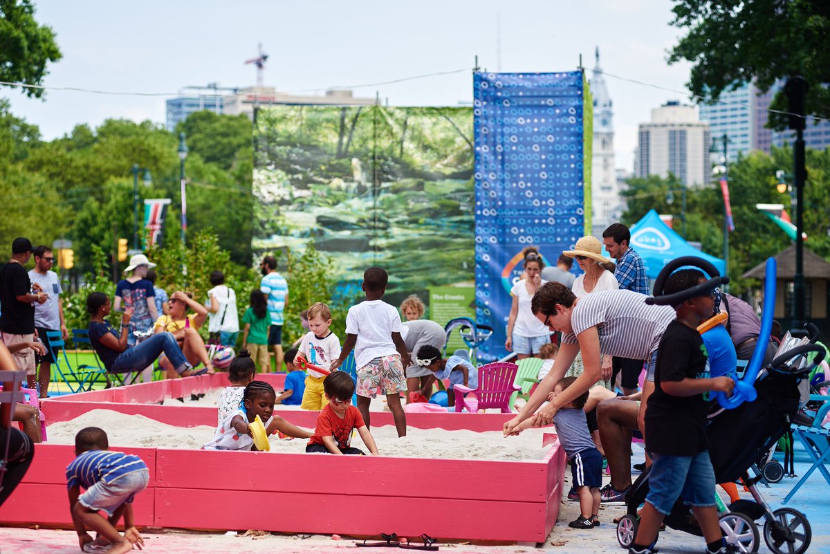 TheOvalPHL's tweet photo. We'll be dancing, playing, face-painting, balloon-animal-making, and more at #LetsRockRecess, 2-7pm today at The Oval+! See you there? https://t.co/iaSdgPcBz7