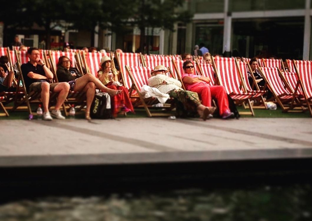 Sundays were made for relaxing and what better way than the setting of <a href="/centremk/">centre:mk</a> and the #mannequin on the big screen #livingthedream