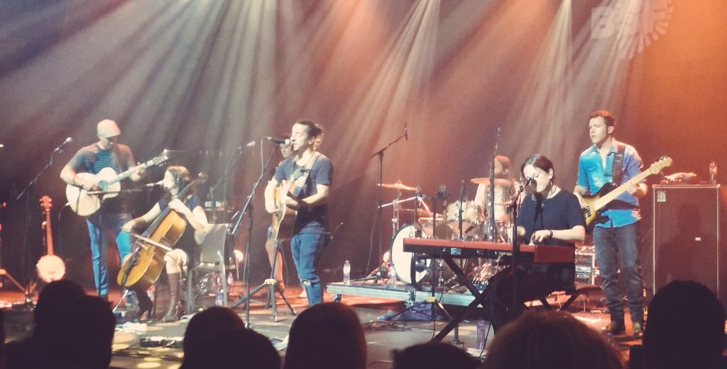 Time for a waltz tune. Everyone is charmed by <a href="/BearsOfLegend/">Bears Of Legend</a> <a href="/lamadeleinebe/">La Madeleine</a> #BSF17 #BSF #Brussels #musicfestival #livemusic