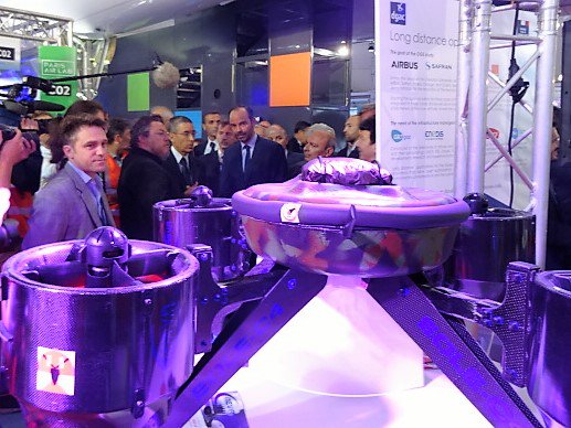 RobertVergnes's tweet photo. Will French be first EU forces to have @nevaaerospace Turbo-drones? @RobertVergnes with French PM @EPhilippePM at PAS2017 @parisairshow . https://t.co/SG2PZoUG0o