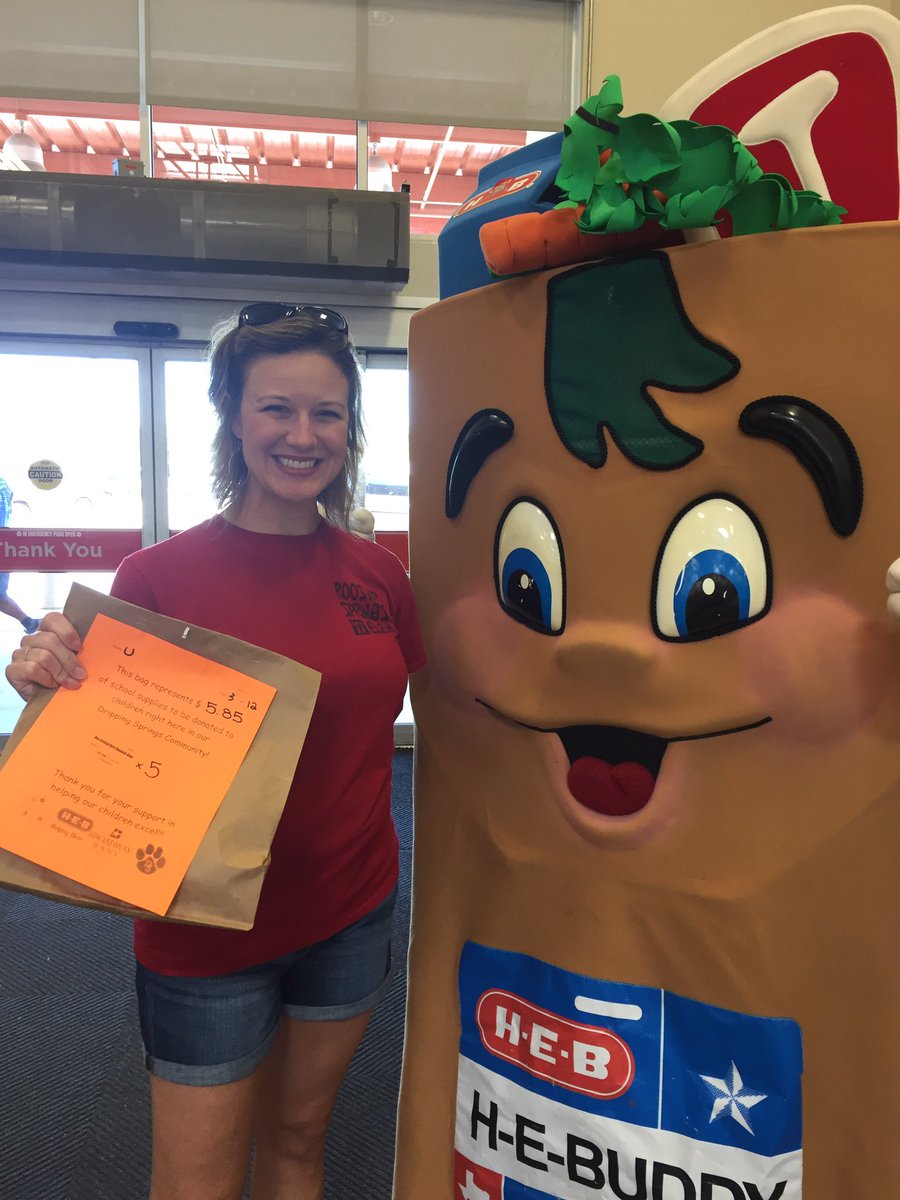 MSargent10's tweet photo. Volunteering "selfie" at the @DSISD School Supply Drive. Thanks @HEB @BroadwayBank @DSHelpingHands for your support! #RSEwhy #DSISDsummer https://t.co/HkehanMGjA