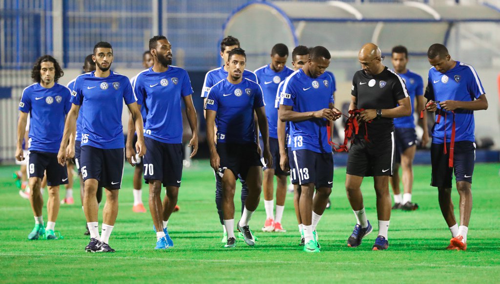 Vpmxomolop's tweet photo. أخبار فريق #الهلال الأول لكرة القدم ليوم الأحد 13 أغسطس 2017 م.

https://t.co/y5xv1ZXKhG …

#الزعيم_الملكيhttps://t.co/foQmlgOal9 قضق
