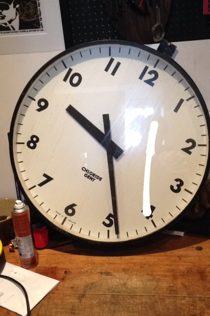 Lfounduk's tweet image. 2ft dial - fully working vintage factory clock #kitchenclock #factoryclock #shopclock