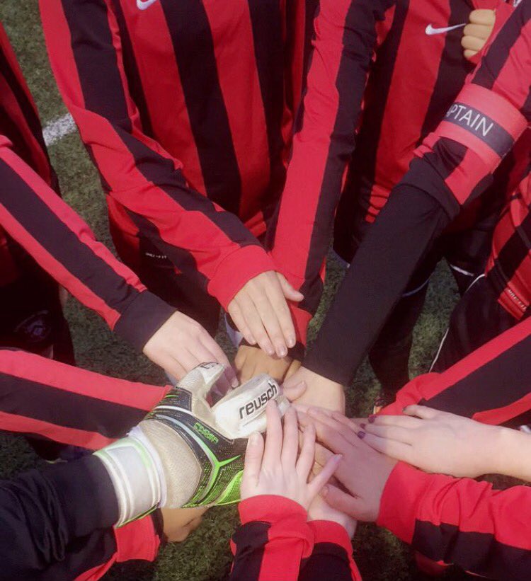 CCWAFC's tweet photo. CCWAFCs Twitter is being passed on today to the new amazing Exec members - just realised how much I'm gonna miss this 😭 love Hass ⚽️❤️🖤 https://t.co/cmKjxUlr5B