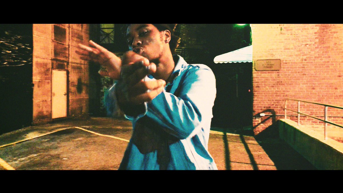 FlashTheSamurai's tweet photo. I'm releasing a Video August 20th entitled Heisenberg! Definitely be on the look out!
#WaitTilWinter
π₯ : @WeighedSailor https://t.co/kwHWvWbMt3