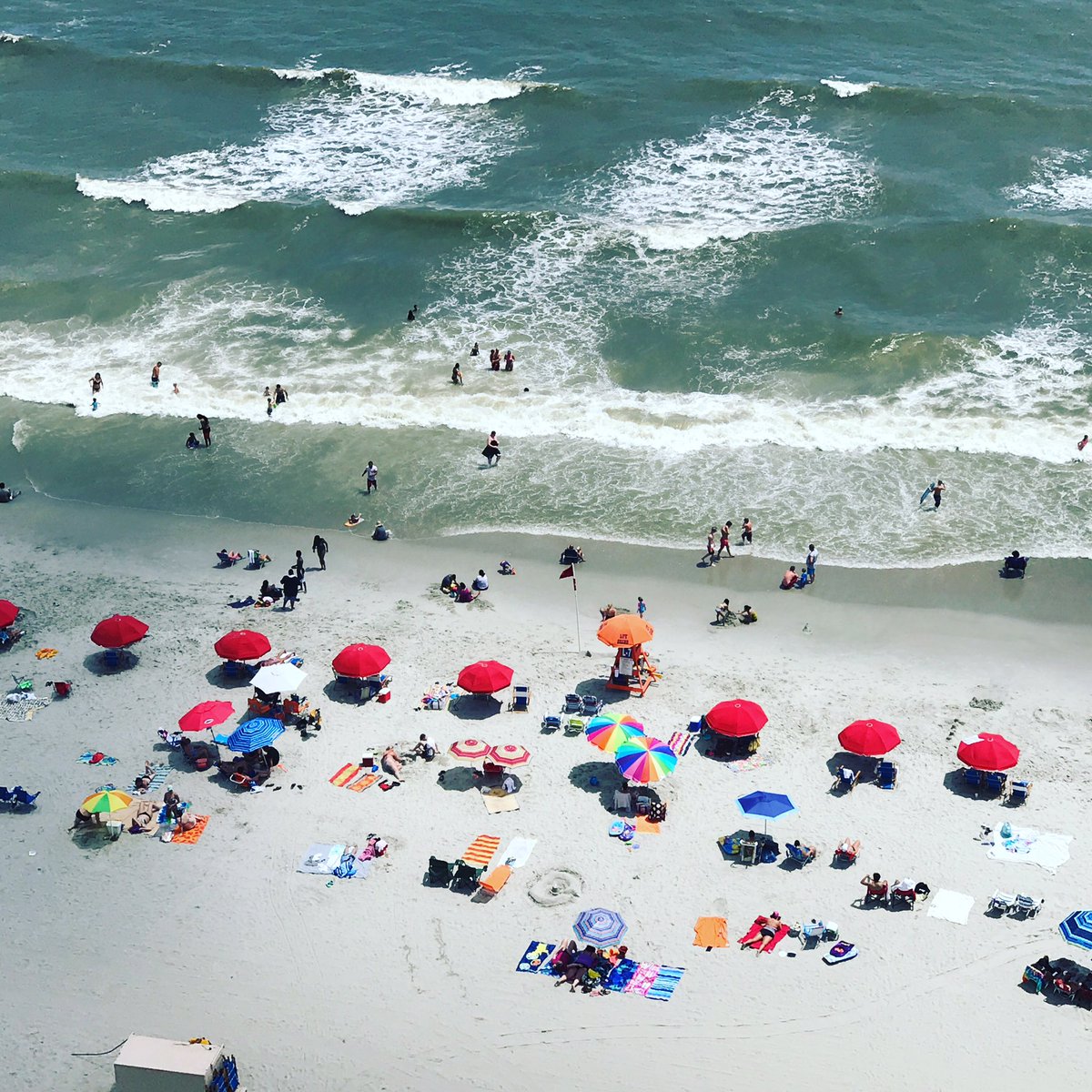 MBCondoExpert's tweet photo. R/T if you want to be at the beach right now 😎🌴🐠⛱ @beachmusiclive @RealSaltLife @TahitiTrunks @beachlifemind @MyrtleBeachTees @seasolshades https://t.co/ztJhV8vouQ