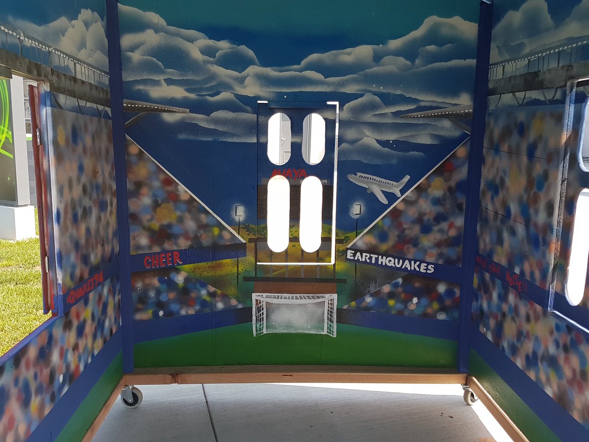 GemellosMurals's tweet photo. Love seeing Art used! Raffle tickets available for this awesome @Habitat_org & @SJEarthquakes! #Quakes74 #habitatforhumanity #useart #art https://t.co/YGr5hHdjTW