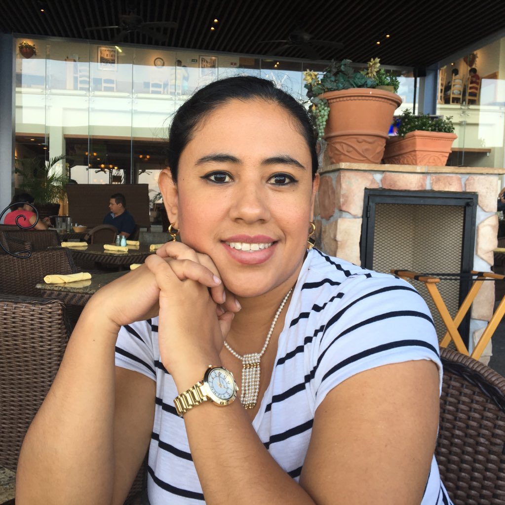 sandra_saenzz's tweet photo. #NuevaFotoDePerfil https://t.co/oEXu1Dj9q0