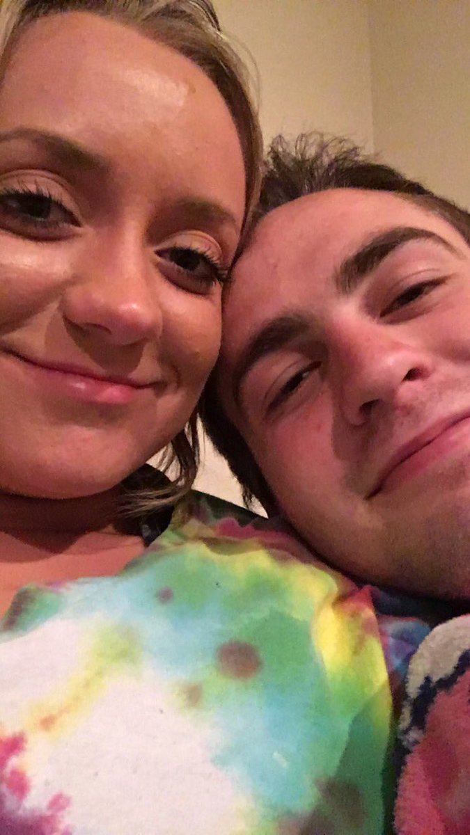 NadiaDanae's tweet photo. Happy bday colly wolly ❤️ you https://t.co/15JNyKecyr