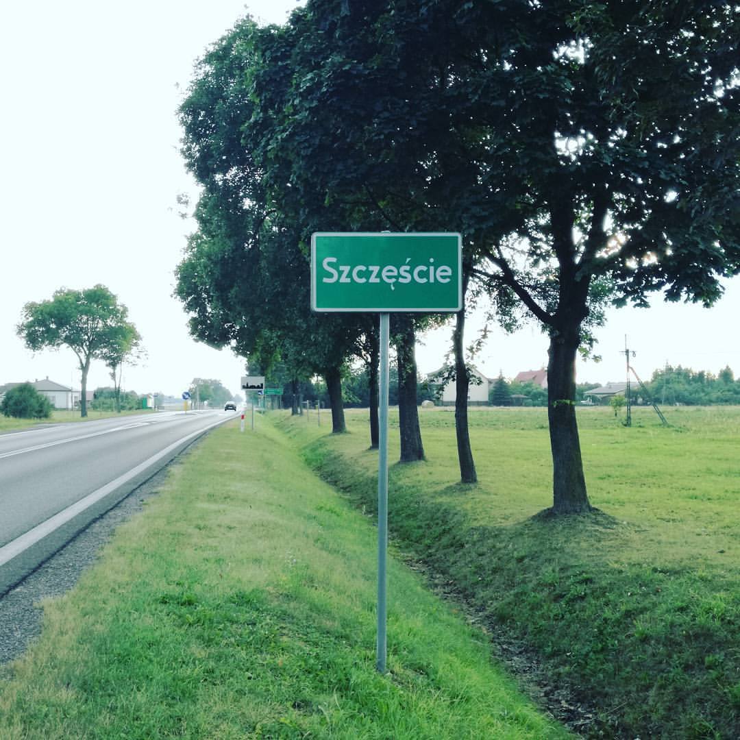 MonikaGyy's tweet photo. Gdyby ktoś szukał #szczęście ➡️można je znaleźć przy drodze krajowej 12 w woj. mazowieckie, gmina Zwoleń 😍 https://t.co/8iet0fIErs