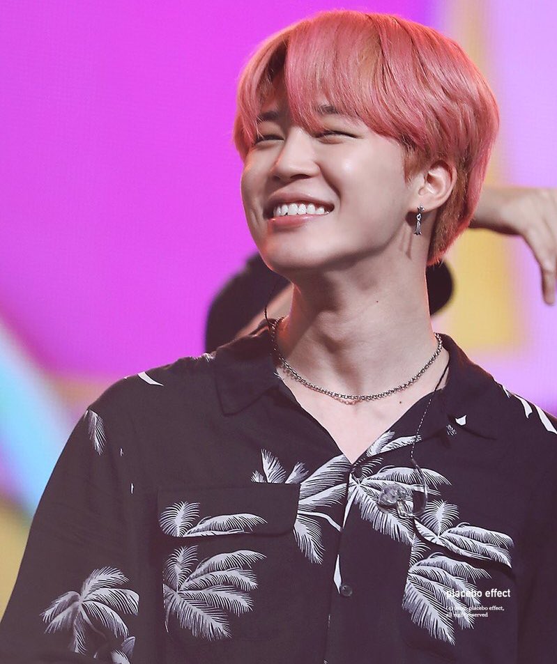 whyparkjeon's tweet photo. Seu sorriso é o meu motivo de sorrir 

My #TeenChoice for #ChoiceInternationalArtist is @BTS_twt https://t.co/8eGZ4VOfo8