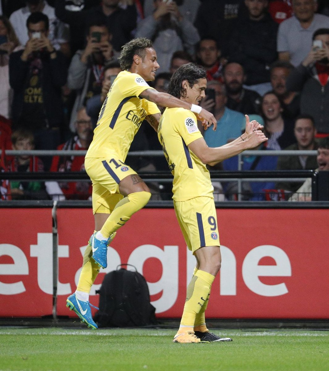 PSG_Origine's tweet photo. Ça fait zizir !
#PSG #EAGPSG https://t.co/TzzFqgd4Cr