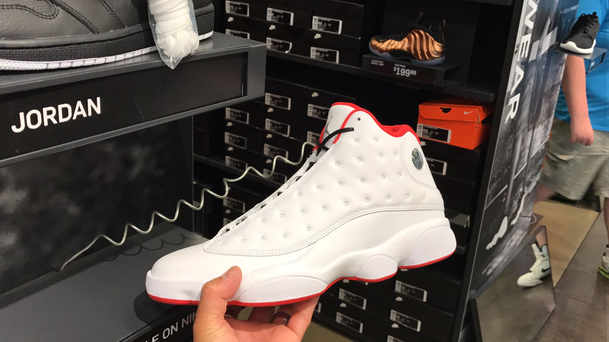 Heskicks on Twitter "Nike outlet was fun today! Vid https//t.co