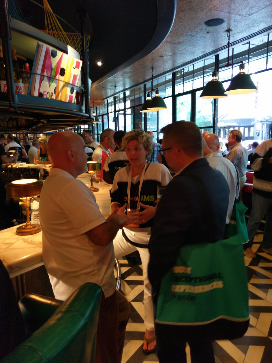 Comm_Brands's tweet photo. More fun @Comm_Brands All-Star Happy Hour @thedrakehotel #Drake150 #ASAE17 @yourmembership @abila_inc @Aptify @NimbleUser #Cheers https://t.co/keIC80M2c3