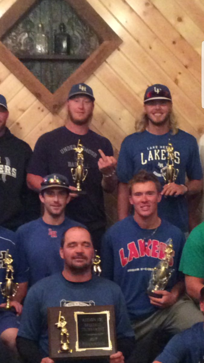 JJ_Kamp15's tweet photo. Laker Buis take first in regions #PenFun https://t.co/jo7r1QpBOB