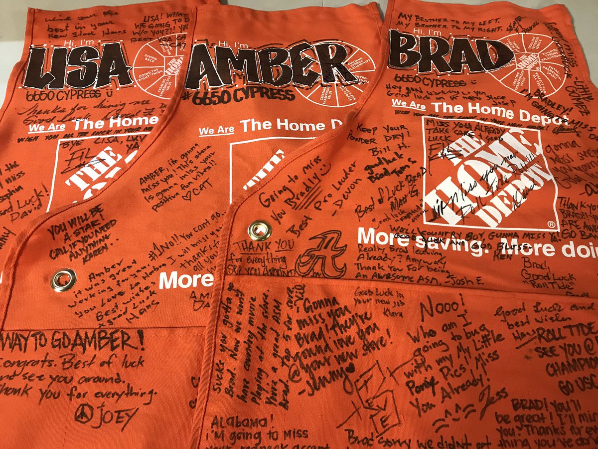 🎉congratulations Amber D171's newest ASM.  Good 🍀ASMs Lisa and Brad at your new stores-thanks for everything!