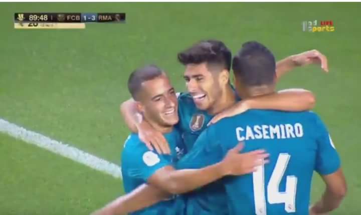 myryam6's tweet photo. مبرووووووووك ملوك العالم 😘😘😘😍😍😍😍❤❤❤❤❤❤✌✌✌✌✌✌✌✌✌🌹🌹🌹🌹🌹👑👑👑👑👑👑👑👑
#الكلاسيكو 
#برشلونه_ريال_مدريد https://t.co/SfEK5zScIB