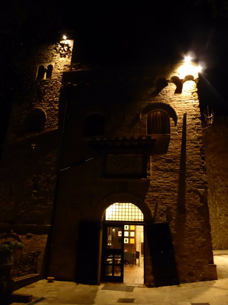 antraza's tweet photo. #Italy summer #operabliss trip started - first stop in Perugia on the way to @MacerataOpera at #CastelloMonterone. Mesmerising place! https://t.co/gQpIAJ5j35