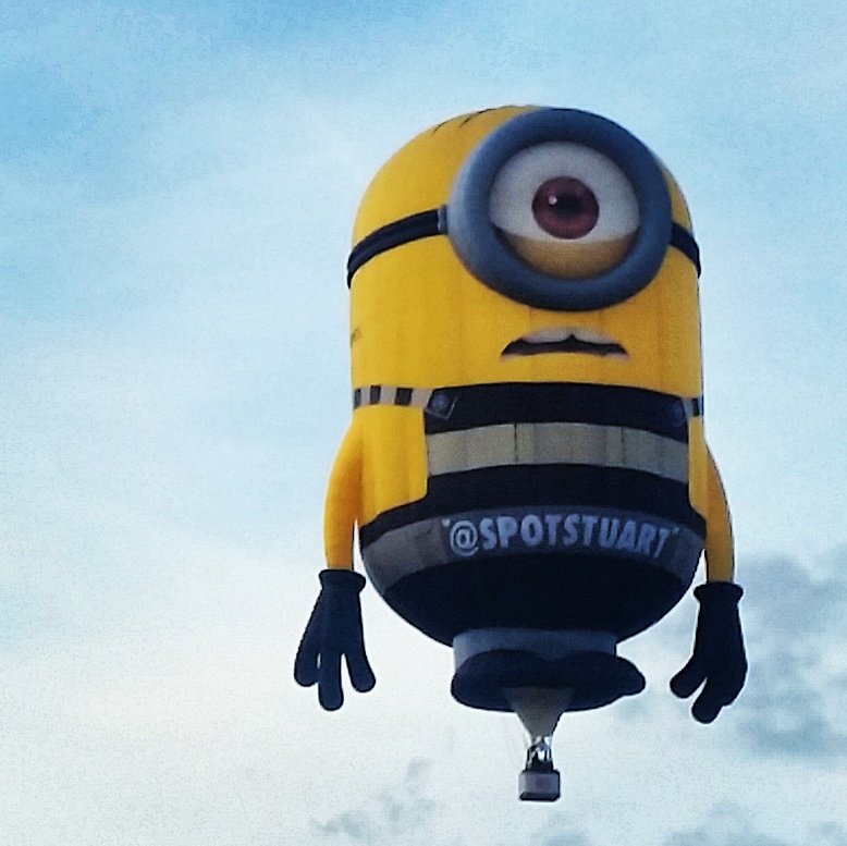 rockthumper's tweet photo. @SpotStuart @bristolballoon Amazing day at the Bristol International Balloon Fiesta https://t.co/09AwvrHaYv