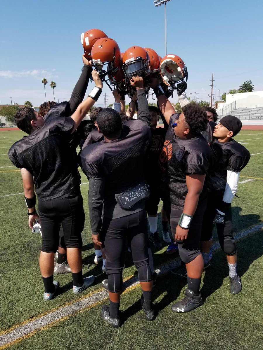 MA_football2016's tweet image. We celebrate like champions, this is who we are, Angelou Wolfpack Varsity Football 2017.