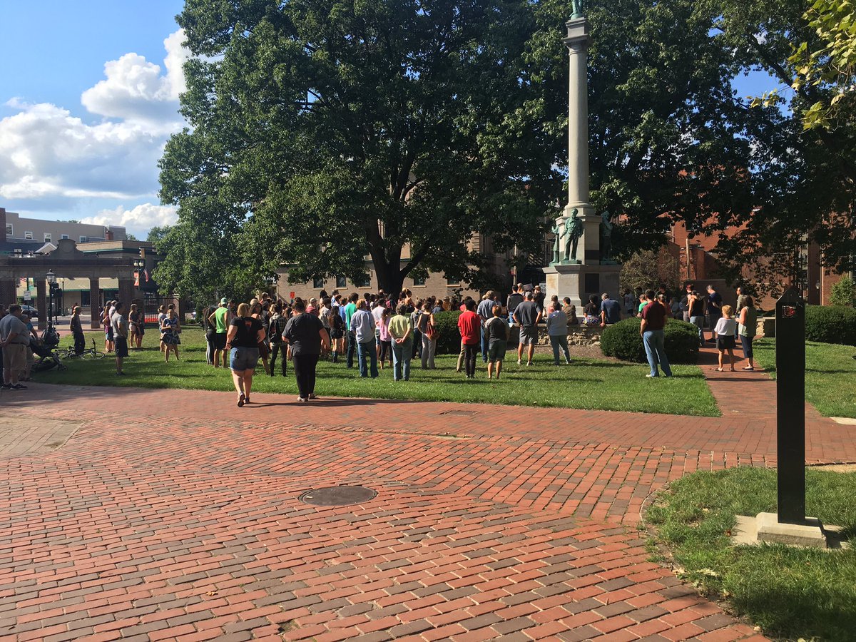 OHIOsenatePrez's tweet photo. Tonight was so powerful. no racism, no sexism, no Violence, no homophobia, YES LOVE, YES JUSTICE, YES PEACE, YES KINDNESS. #Charlottesville https://t.co/ZxRQxOTt9j