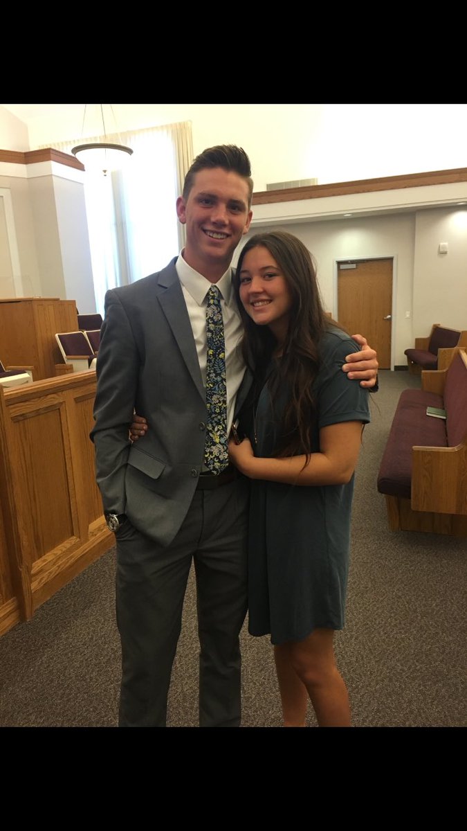 LaineeGraff's tweet photo. i'm gonna miss my best friend but you're going to do amazing things in lima peru ❤️@KaesonBaird https://t.co/u6tUDnYQ2i