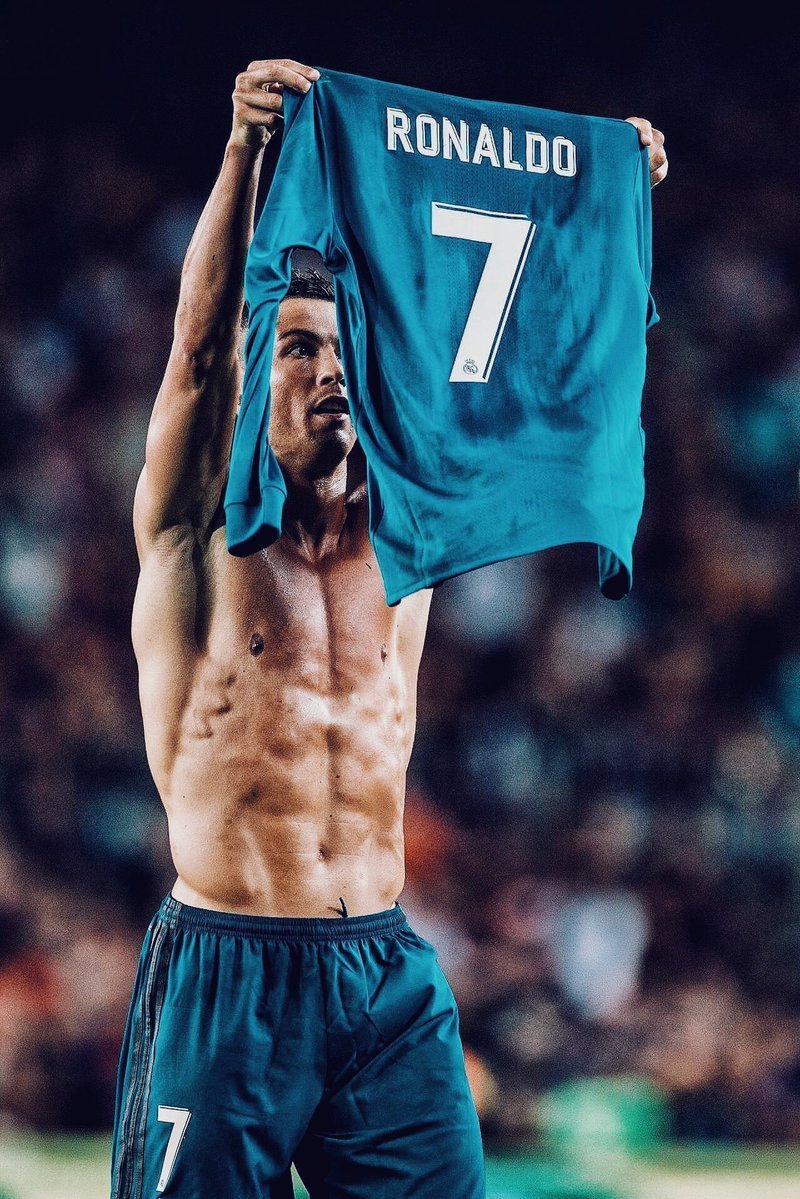 realmadridparsi's tweet photo. و حالا او بیشتر از مسی در نیوکمپ گل زده است
رونالدو ۱۱
مسی ۱۰
#HalaMadrid
#CR7
#Siiiiiiiiiiiiiiiiiii https://t.co/GqDq8wb4kH