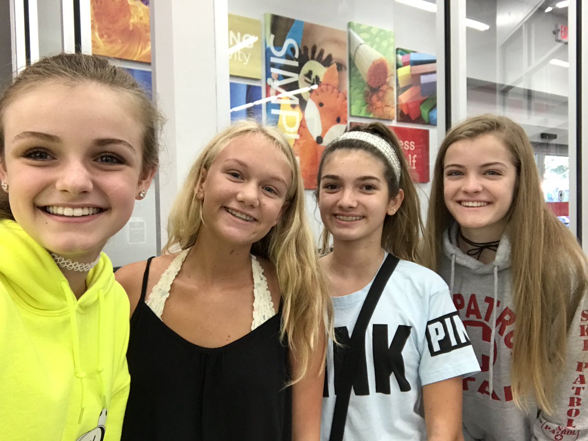 Jacy And Kacy On Twitter Meeting You Is One Of Our Favorite Things