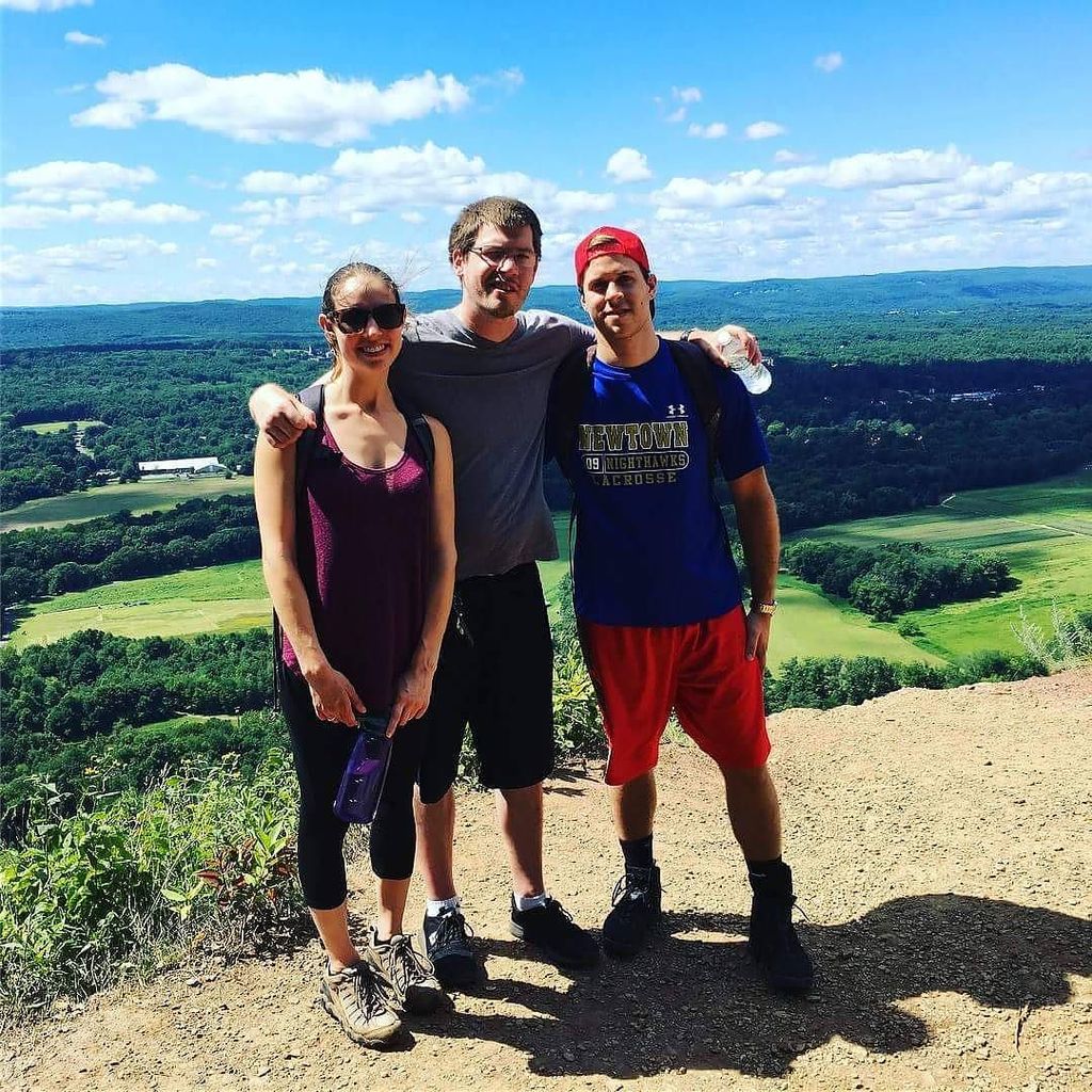 syko3d's tweet photo. Great day for a hike with family. #simsburry #taconicpark #taconic https://t.co/M5ekifpU6r https://t.co/Igau3z4nv0