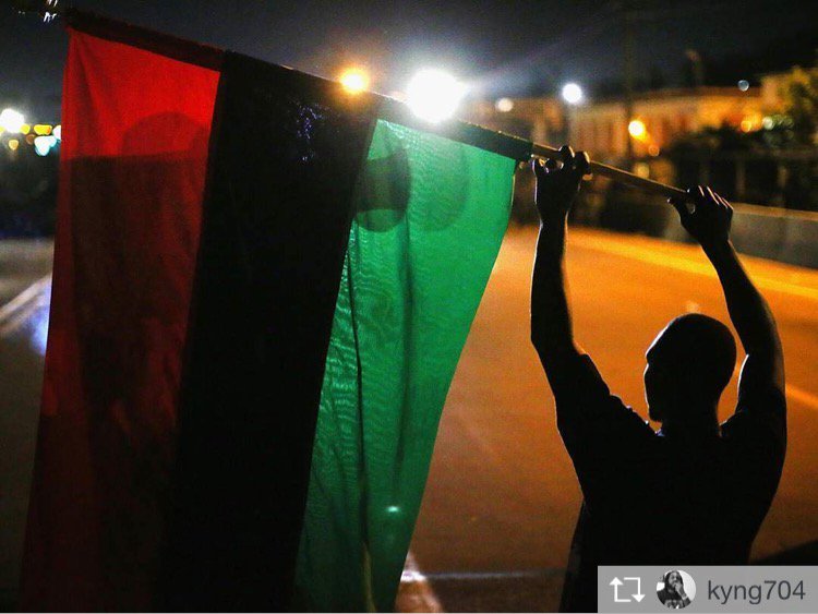 unclife1's tweet photo. On this day August 13, 1920: The Pan-African flag was created by Marcus Garvey 97 years ago today. ✊🏾 #marcusgarvey #RBG  #unclife https://t.co/T7xei7kCLM