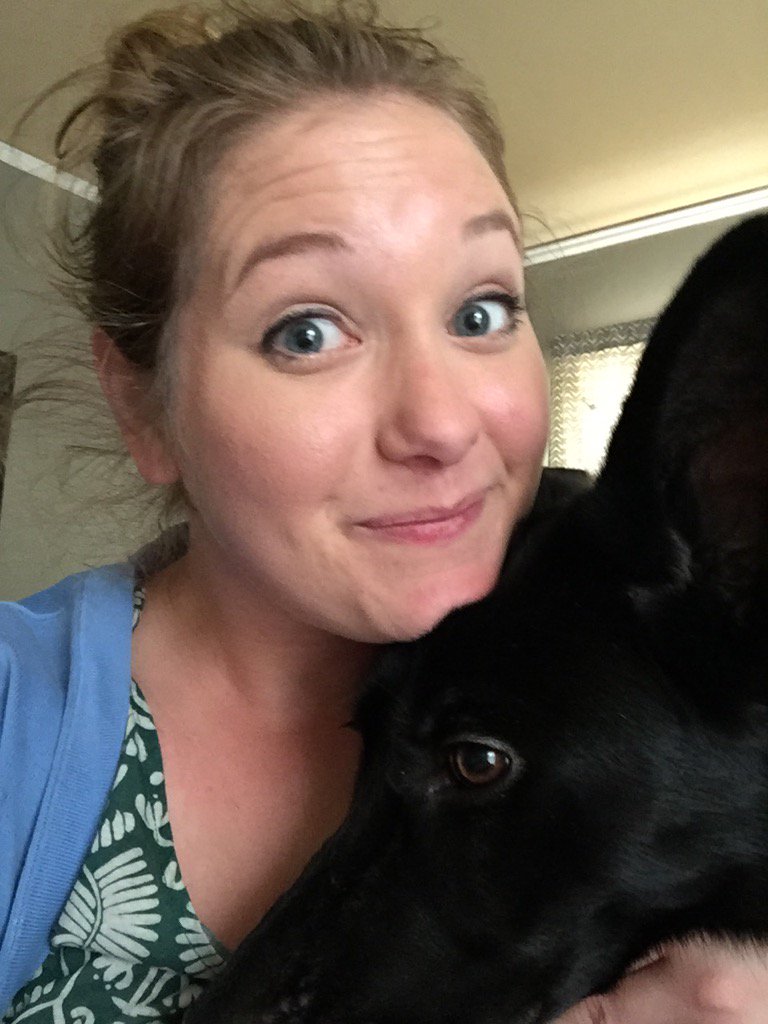 90_aob's tweet photo. I'm pretty happy to be home! #princesspen #pennypuppy #furbaby https://t.co/TC7D46TWgT