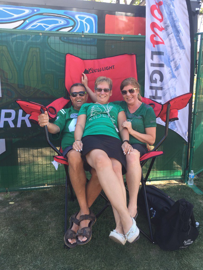 edfahl's tweet photo. #riderslive https://t.co/5f39IpZt2f