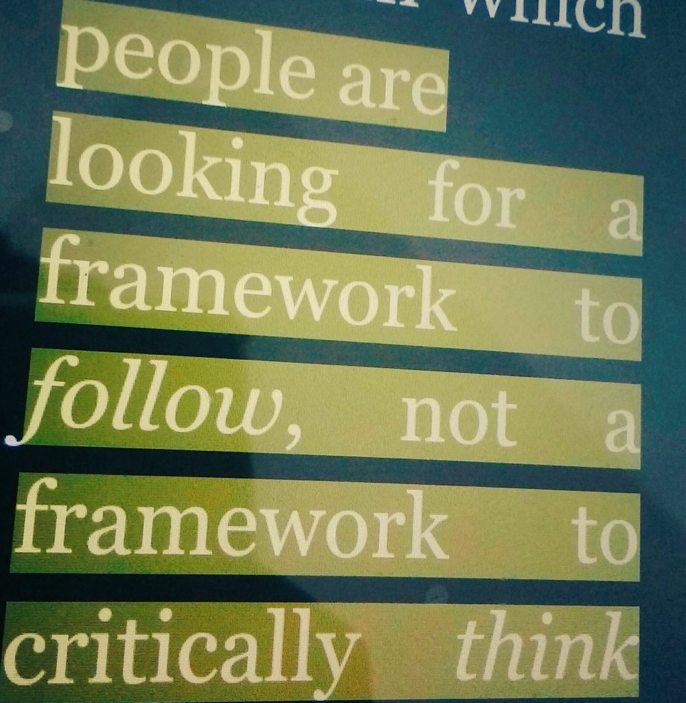 annequiangala's tweet photo. Só verdades no livro visionário "Aphro-ism: essays on pop culture, feminism AND Black veganism from two sisters" #aphroism #afrofuturismo https://t.co/6njvgVuMAD