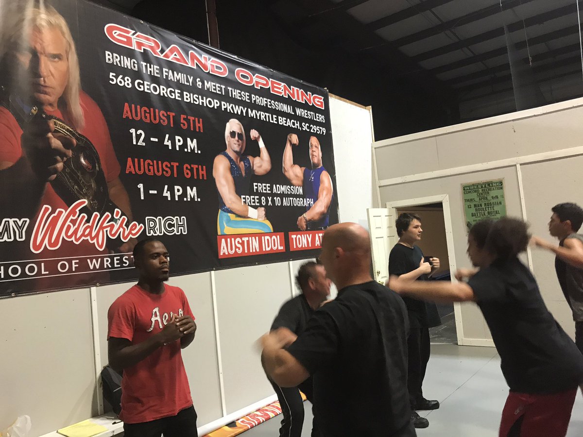 wrestlerweekly's tweet image. 1st night of the Tommy Wildfire Rich School of Wrestling is a SUCCESS! @twildfirerich @DavidBr25439805