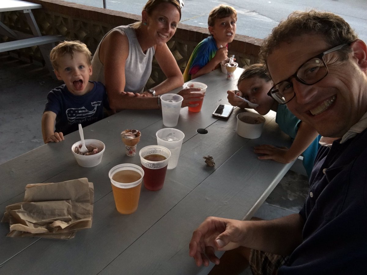 SomersPrincipal's tweet photo. Second night in a row @KNKChatham. #sogood https://t.co/yD8ZlY5k1E