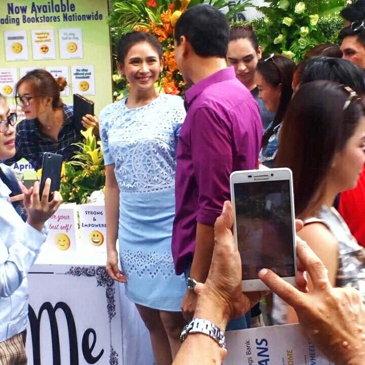 AshLloydOrigs's tweet photo. “Just observing him from afar, by just looking at him, natutuwa na ako. Ganu’n lang.” - Sarah
#FinallyFoundSomeone3rdBlockbusterWeek https://t.co/YF5IDRxhpf